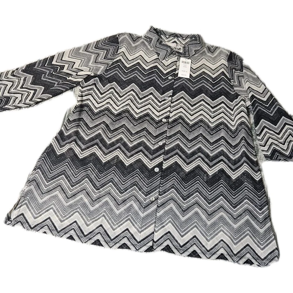 NWT Chico's Shirt Blouse  Stripe Top 3/4 Sleeve Women 3 Zag Weave $55 Retail Tag - Image 4 of 4