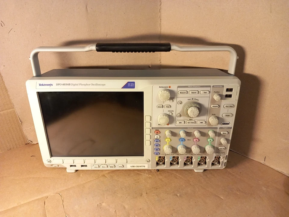 Tektronix DPO 4034B Digital Phosphor Oscilloscope 350Mhz 2.5GS/s - Image 4 of 4