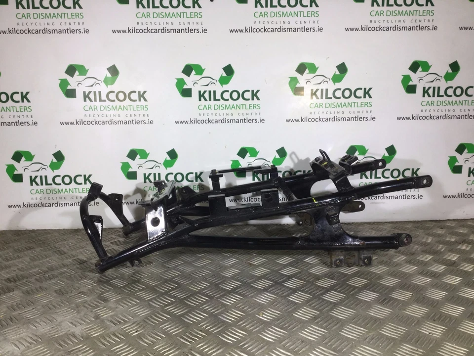 Kawasaki ZZR 1200 2004 subchasis trasero **envío rápido** Foto 4 de 4