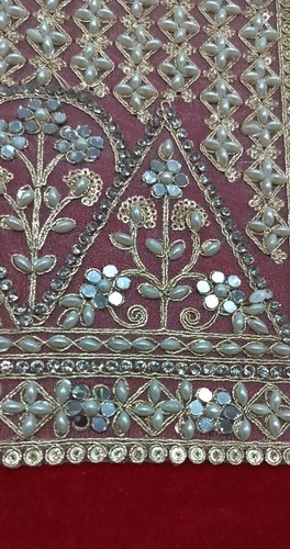ndian Golden Net Sewing Neck Design Embroidery Neck Patch (Piece 1) - Picture 3 of 4