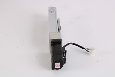 Toshiba BB07D-ST-M12B-10 Actuator W/ Yaskawa SGMAH-A5A1A-SM21 AC Servo Motor