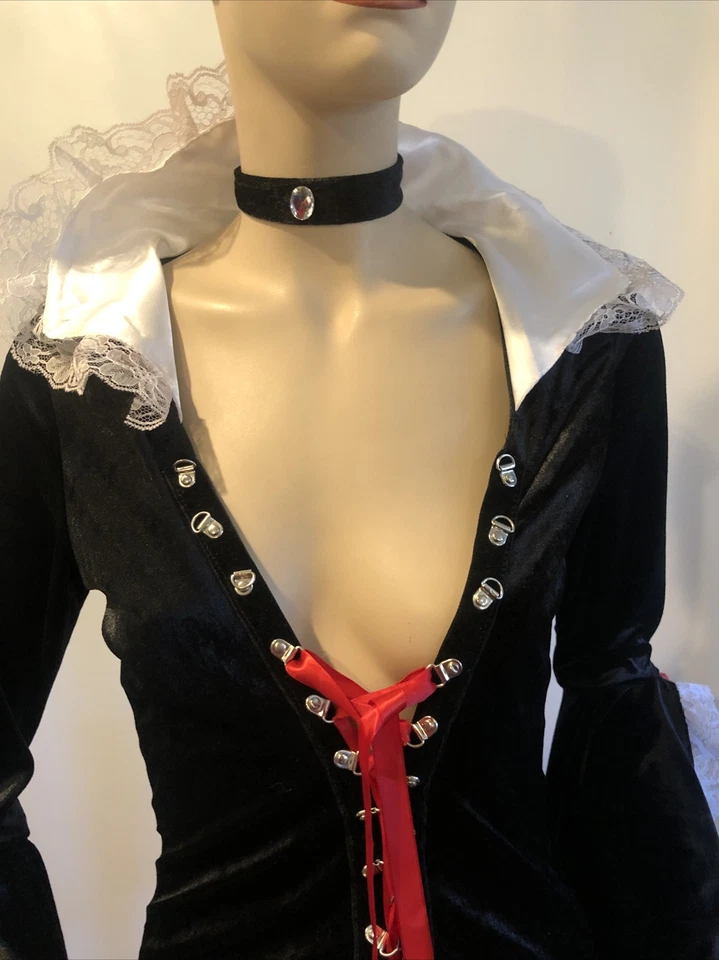 Vestido Largo Charades Drácula Halloween Terciopelo Negro Encaje Mangas Largas Campana L Foto 2 de 4