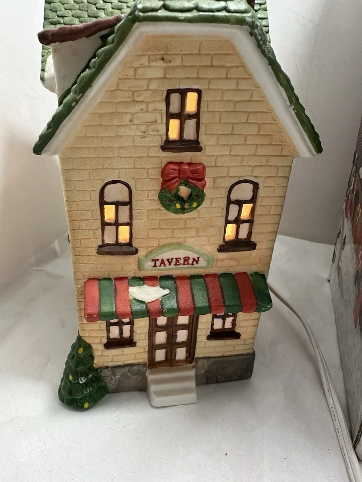 DickensCollectablesPorcelainLightedHouseTavernWCord&BulbOriginalBox - Image 2 of 4