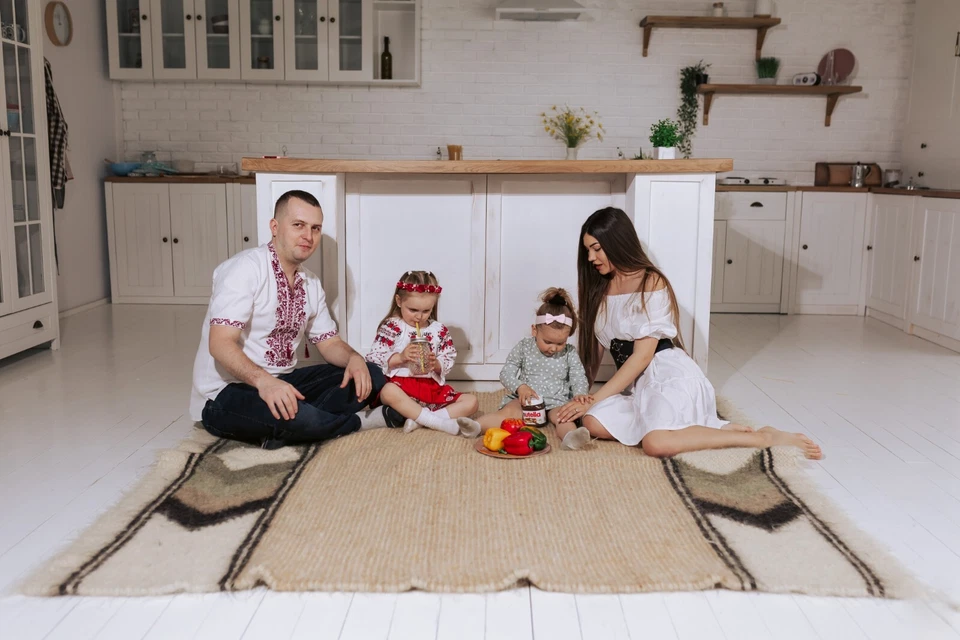 Handmade Sheep Wool Rug Carpet – 100% Natural Wool - Image 4 of 4