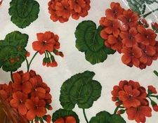 Round 54” Vermont Country Store Geranium Floral Oilcloth Tablecloth Patio