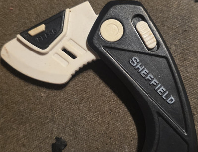 Sheffield Tiger Pocketknife Plastic Handle Plastic Blade Black White