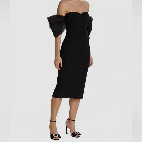 gothic black dresser Black-Matte Loop Final Sale:No Floral-Beaded Long Formal Dress Size:XS / 2 beveled base Scalloped