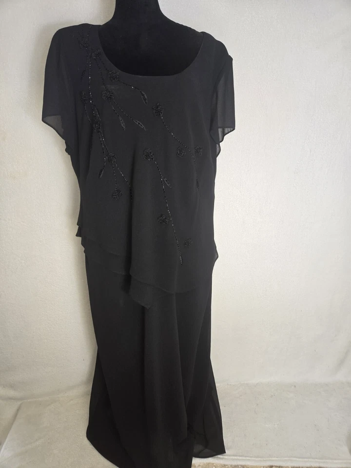 Vestido Positive Attitude Talla 18 Negro Secuencia Una Pieza Forrado De Colección  Foto 4 de 4