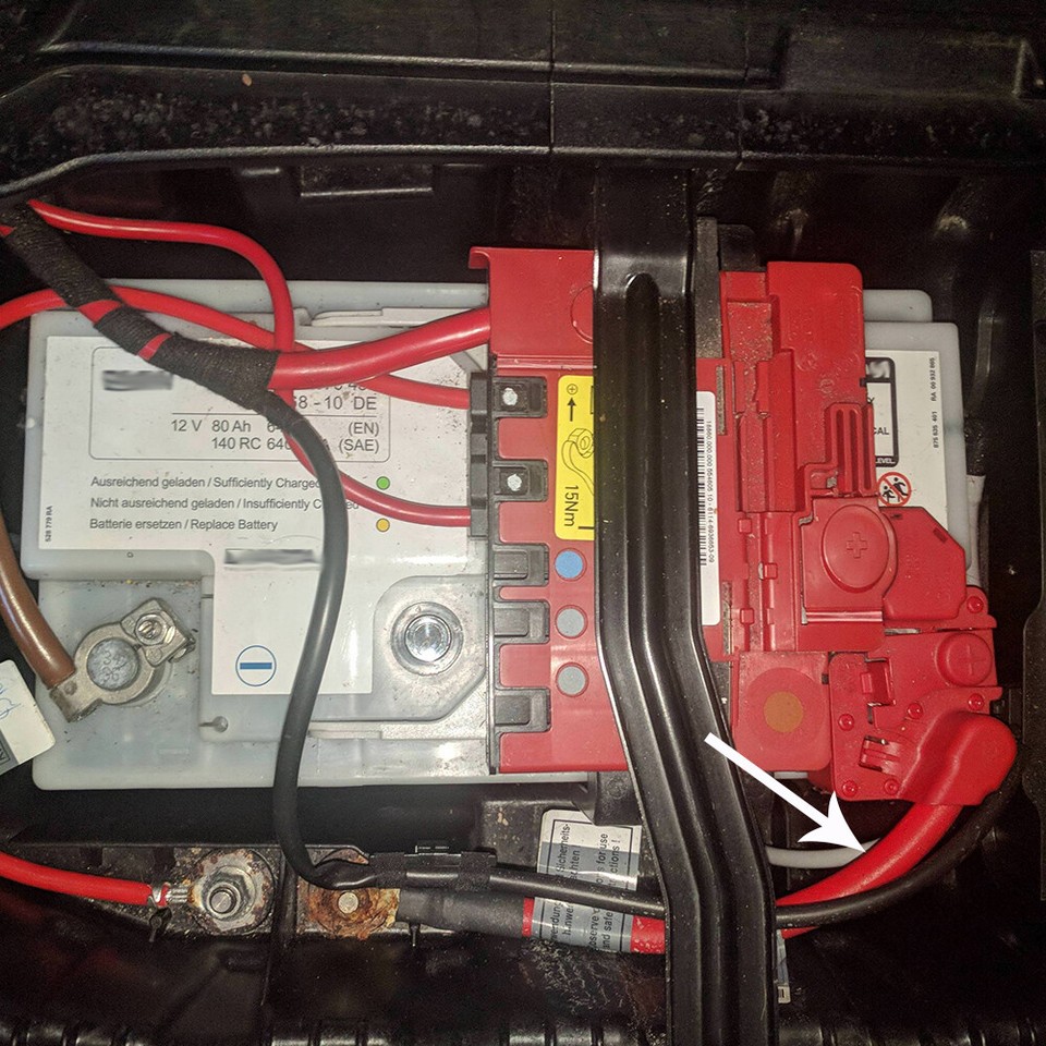 Fit For BMW E82 E84 E88 E90 E91 M3 X1 61126938495 Positive Battery