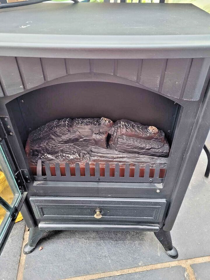 EGL Stove fire 1850W with flame effect, FREESTANDING HEATER, HATTON