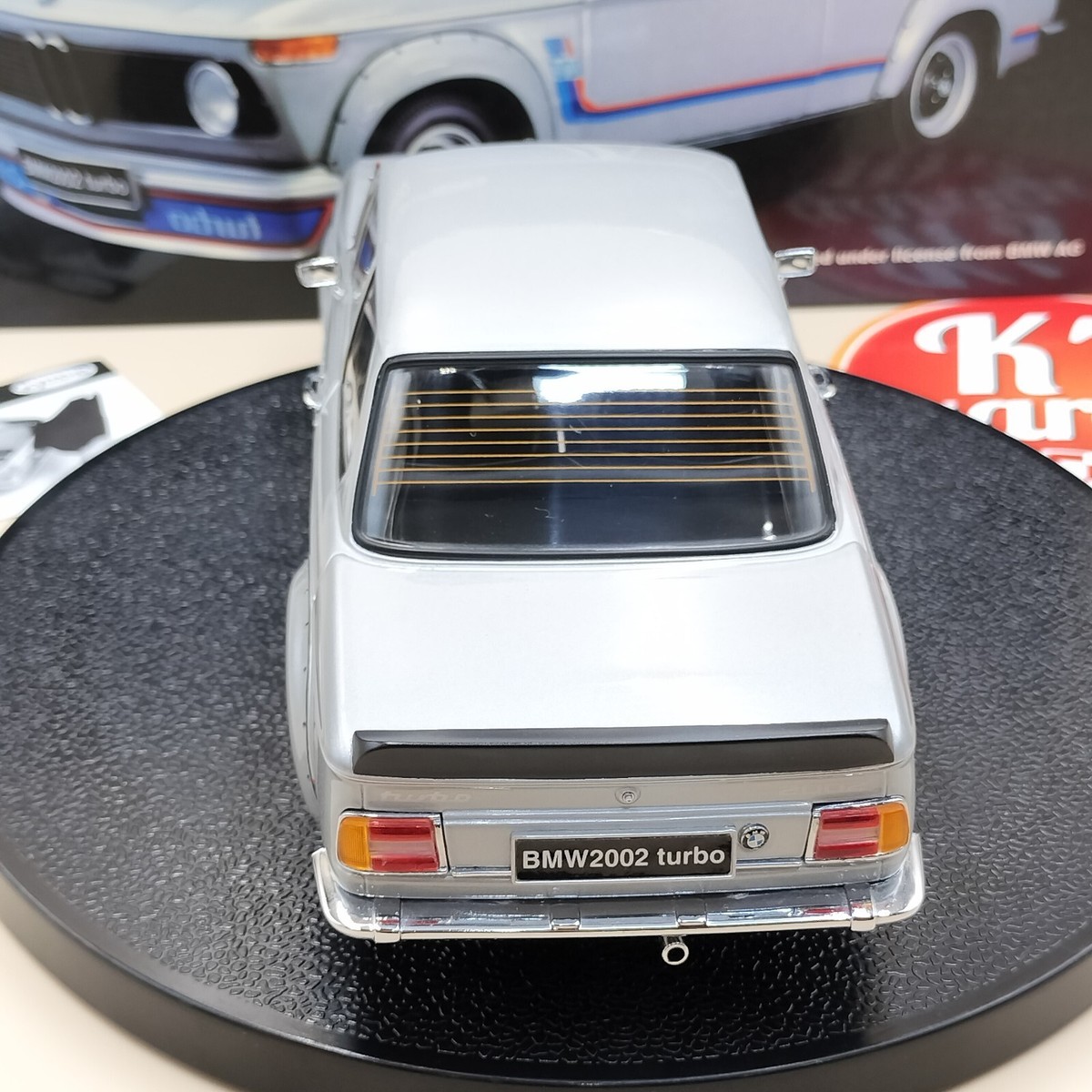 Kyosho 1/18 BMW 2002 turbo 1973 silver Diecast model Kyosho 1/18 BMW 2002 turbo 1973 silver Diecast model