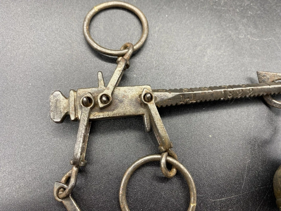 Balance ancienne/Balance Romaine/Datée 1822/Fer forgé/Art populaire - Photo 3/4