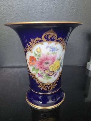 Meissen Vase Trichtervase Trichterform Golddekor Blumen Kobaltblau 13,5cm