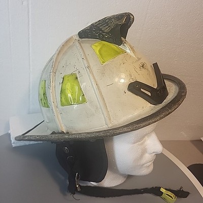 Vintage MSA Cairns 1010 Fireman Firefighter Rescue Helmet, White 1996 Used