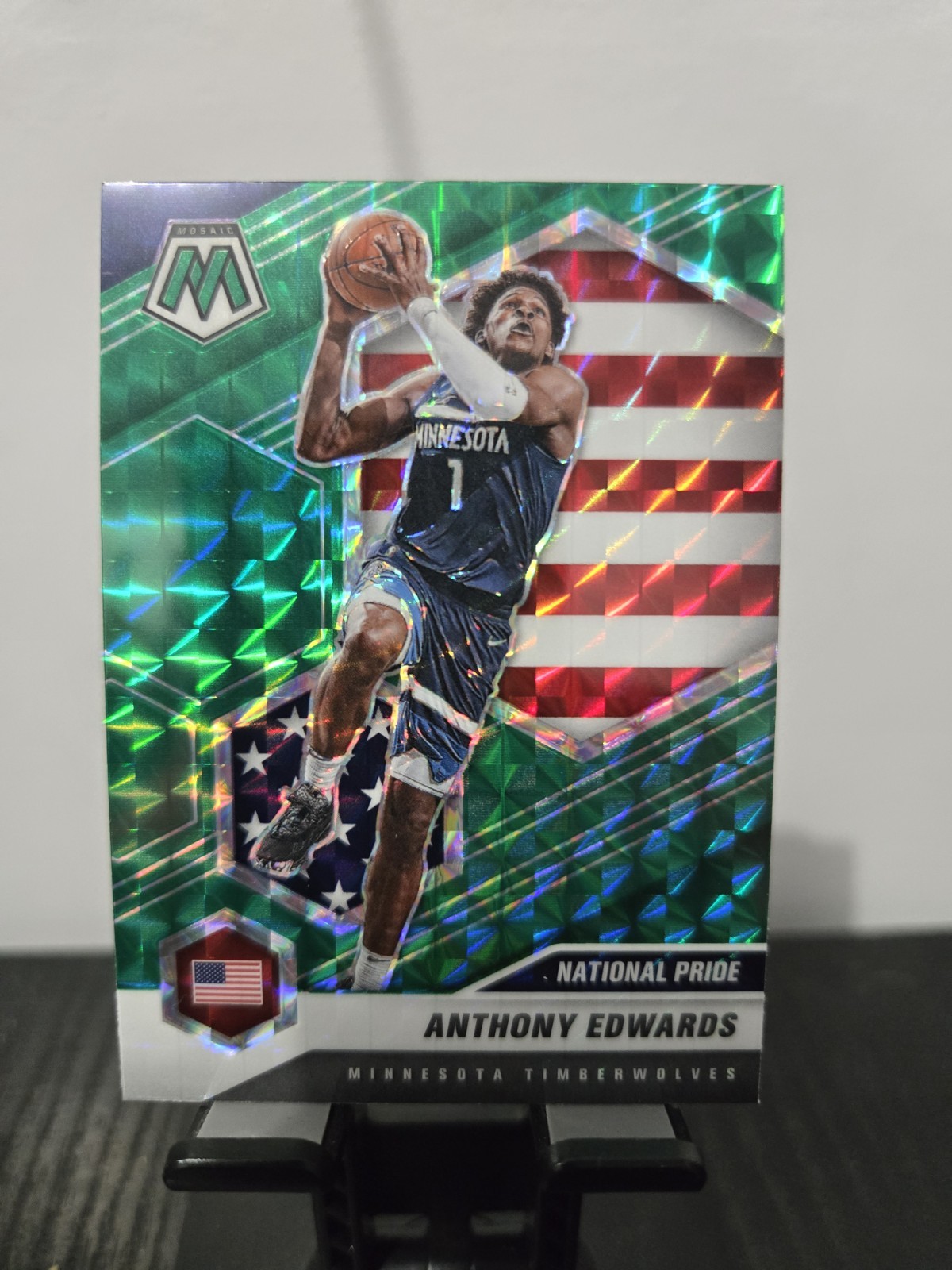 2020-21 Panini Mosaic - National Pride Anthony Edwards #252 Green Prizm (RC)