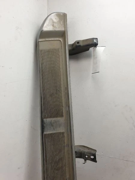 2005 TOYOTA SEQUOIA SR5 4.7L PLACA DE CORRIDA LATERAL DO MOTORISTA / DEGRAU LATERAL - Imagem 2 de 4