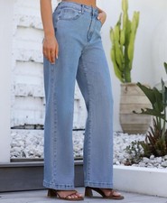 Women  s Ettelo High Waisted Straight Leg Jeans   Light Blue   Size 2  NWT