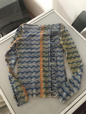 Top Vintage Jean Paul Gaultier Années 2000 – Motif Mesh Multicolore – Taille S – Occasion Très Bon état – Pièce Rare Y2K