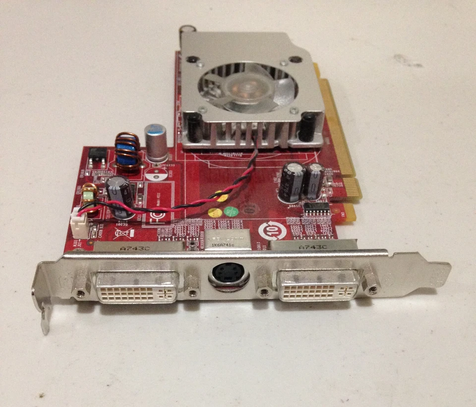 MSI ATI Radeon HD 2400 XT 256MB GDDR3 PCIe Video Graphics Card 37 TESTED WORKS - Image 3 of 3