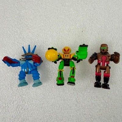 Micro Machines Z-Bots 3-pack Complete  Emperon, Bladeroller Throid 1993 Series 2