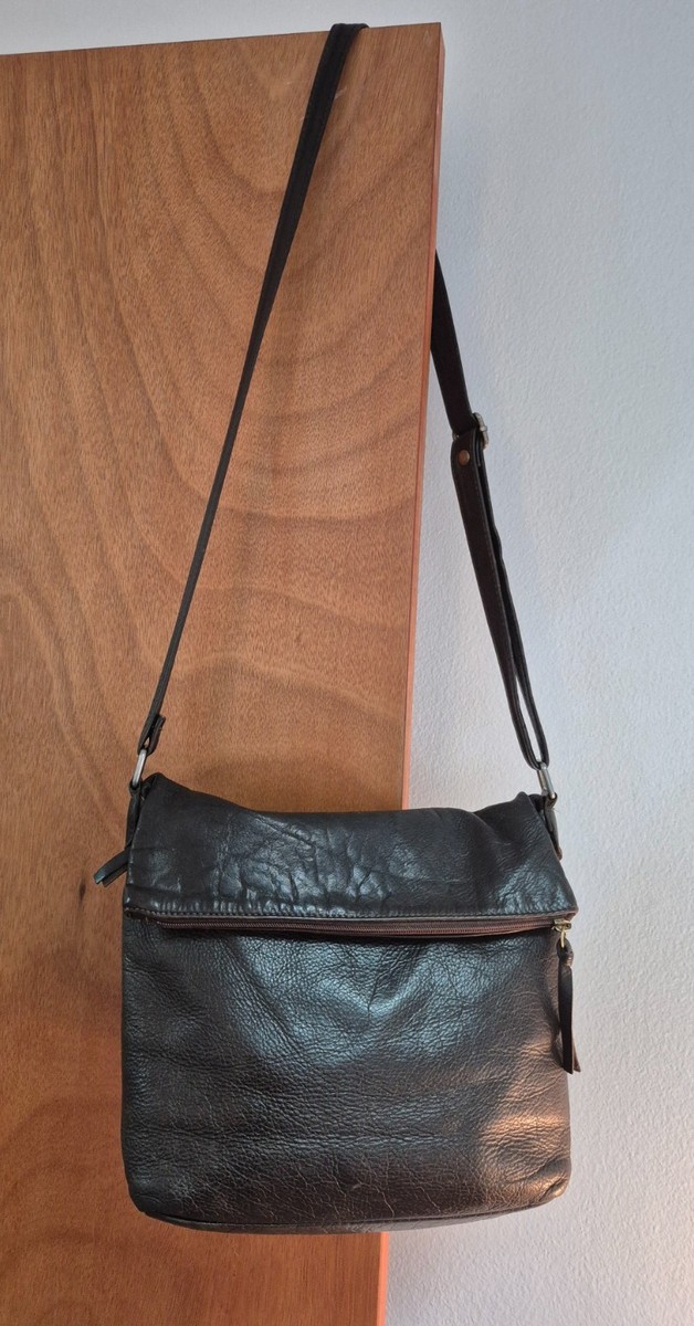 Vintage T-Nobile Made in Italy Genuine Leather Crossbody Bag | eBay