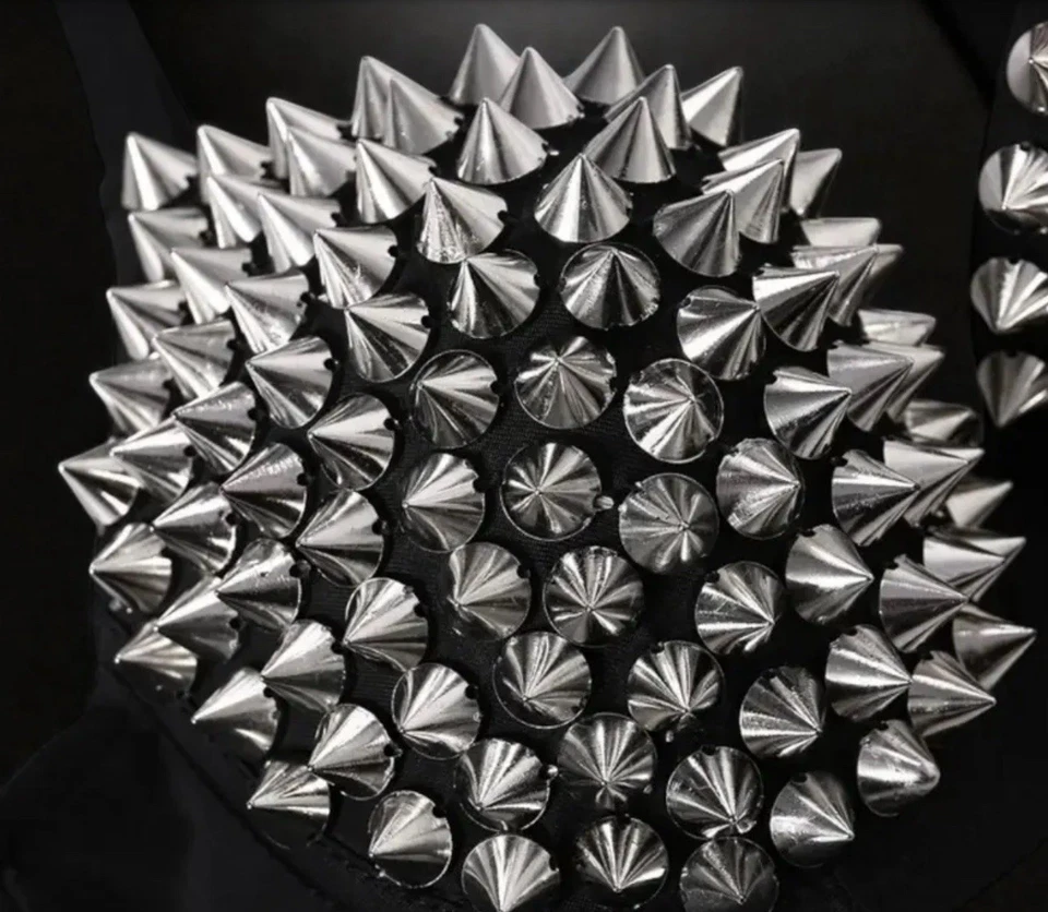 Damen BH Schwarz Spikes Stacheln Sexy Dessous Gothic Clubwear Party Outfit - Bild 2 von 3