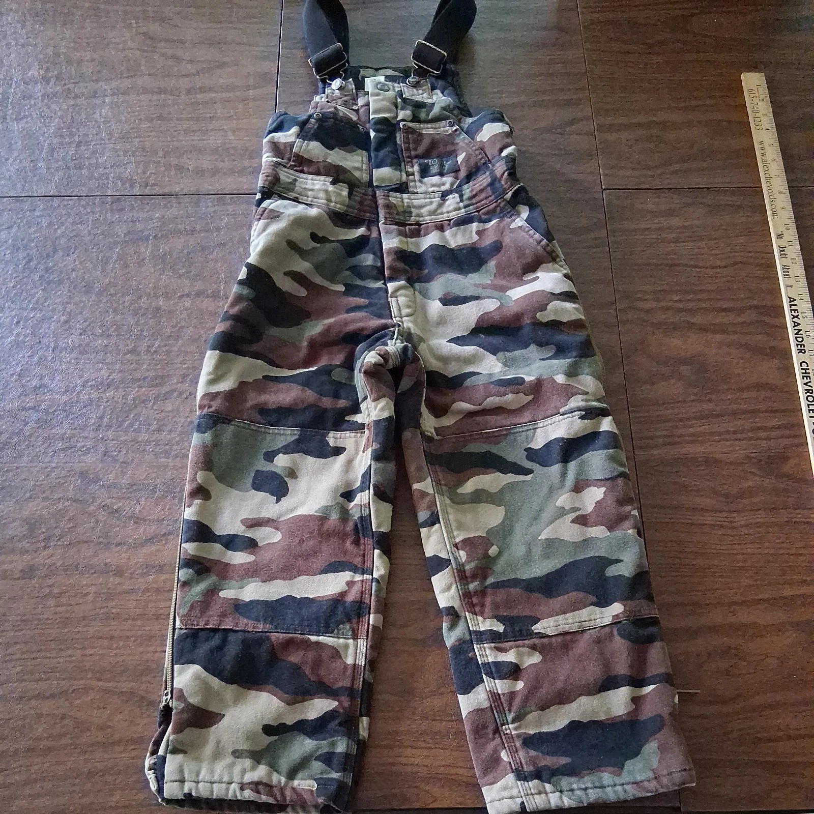 Walls Blizzard Pruf Bib Coveralls Youth Medium Size 8/10 Camouflage Insulated
Opens in a new window