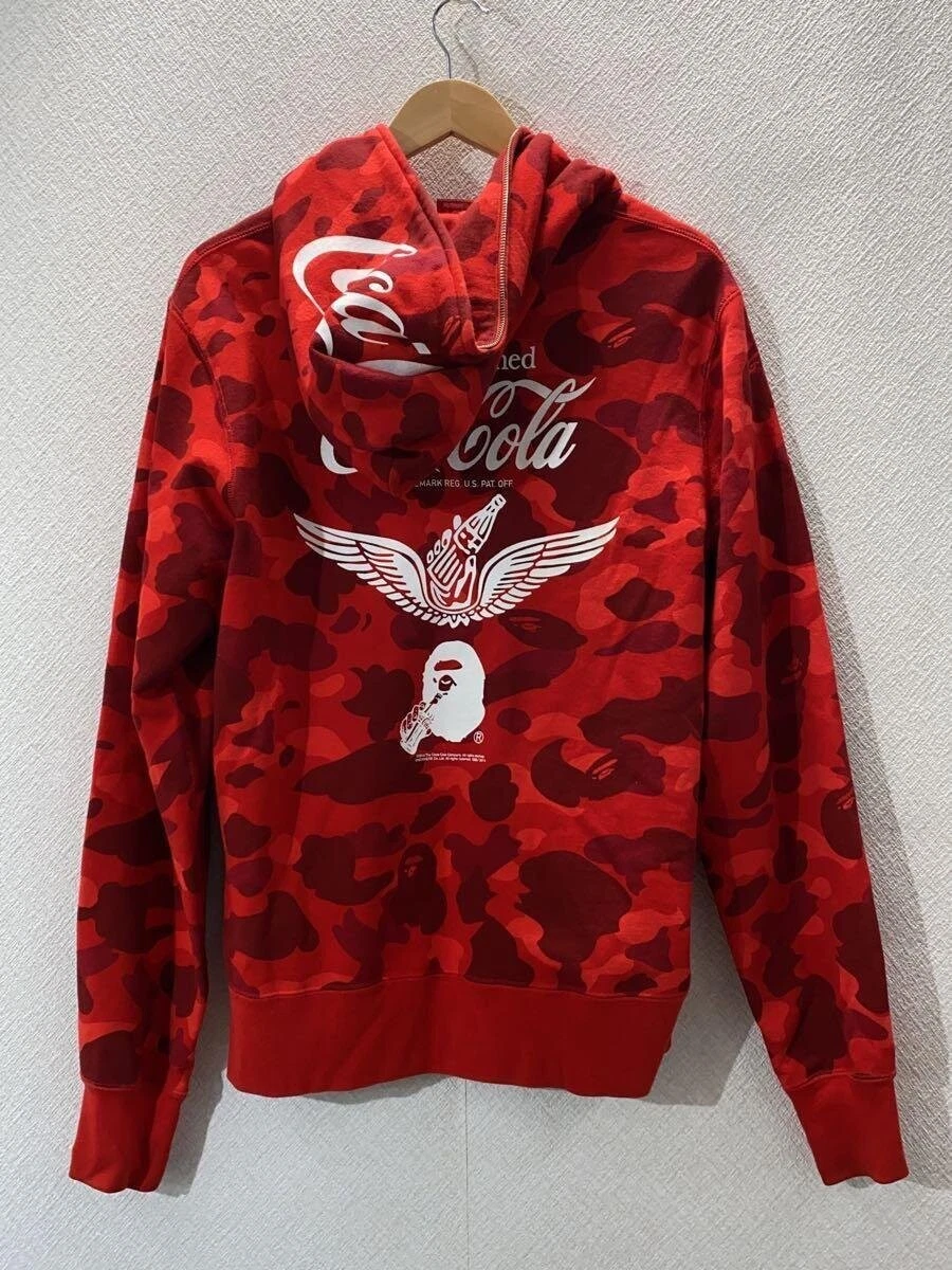A BATHING APE (BAPE) Felpa con cappuccio zip A BATHING APE × Coca・Cola rossa L usata