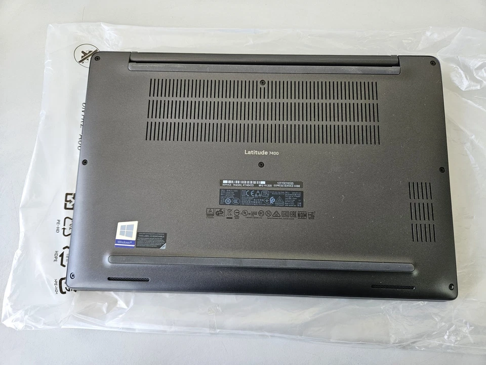 Dell Latitude 7400 · i5-8365U · 8GB · 250GB, photo 4 of 5