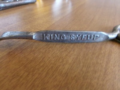 Vintage King Syrup Opener Mangels-Herold Co. Baltimore