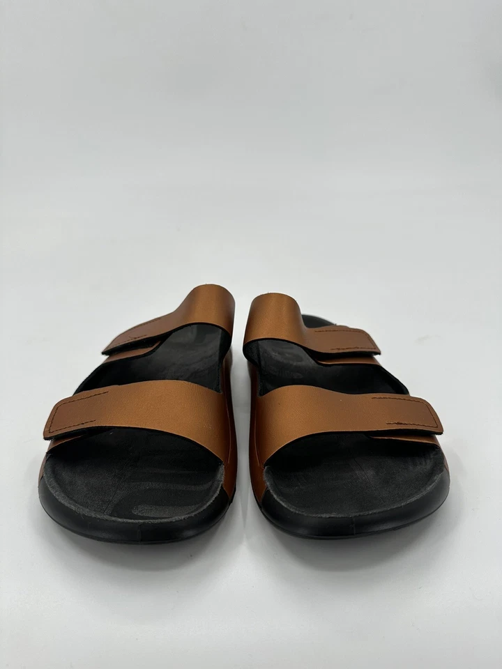 ECCO 2nd Cozmo 女式 10-10.5 码双带流体皮革凉鞋青铜 — 第 3/4 张图片