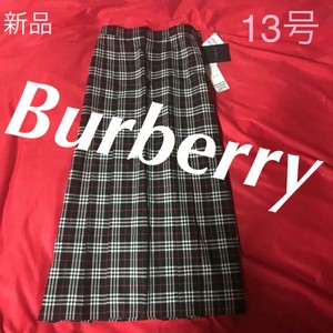 burberry falda larga