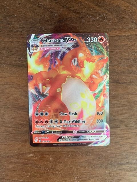 Pokémon TCG Charizard VMAX Darkness Ablaze 020/189 Holo Ultra Rare Mint Ungraded