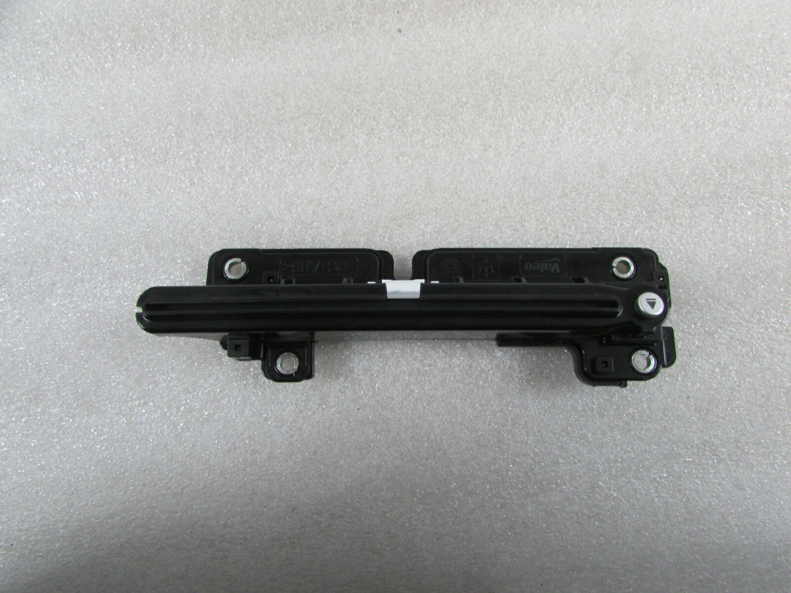 Maserati Ghibli, CD Eject Control, Used, P/N 670020772