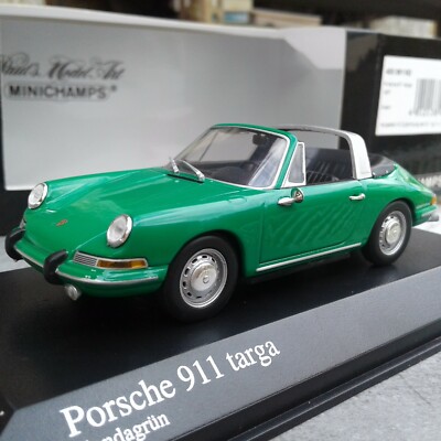 MINICHAMPS「Porsche 911 targa 1967」 1/43 MINICHAMPS PORSCHE 911 , cabr. green, 1967 Min 400061162