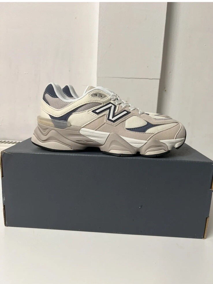 New Balance 9060 Moonrock Linen GS Uk 5 US 5.5
