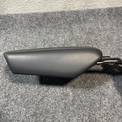 小物 moca920 2016-2023 Nissan Maxima Center Console Armrest Lid Cover