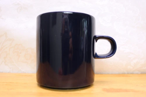 Dansk International 4 Coffee Mugs 12 oz Solid Cobalt Navy Blue Japan