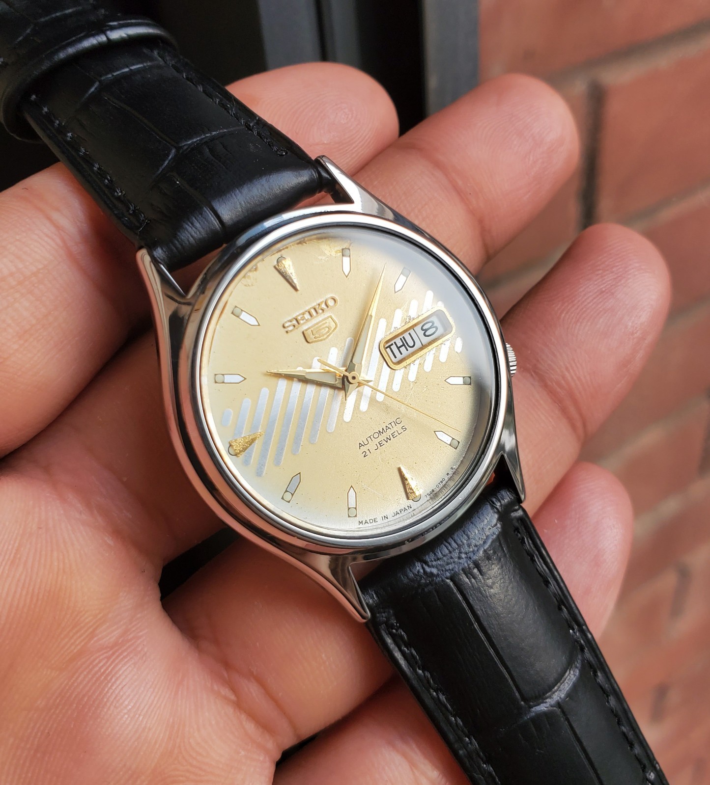 Automatic 1999 Vintage Sunburst Retro SKXT07 OEM JDM Rare Dial Seiko Ultra Beige - vintagewatches.pk