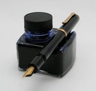 Vintage PELIKAN M150 Füller, 90er Jahre mit Box und Tintenfass,  'M' Feder