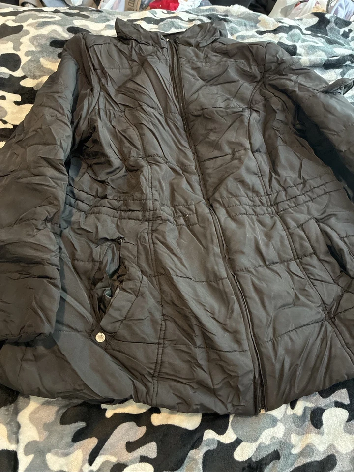 Abrigo/chaqueta Faded Glory Puffer negro para mujer 1X) muy hinchado Foto 2 de 4