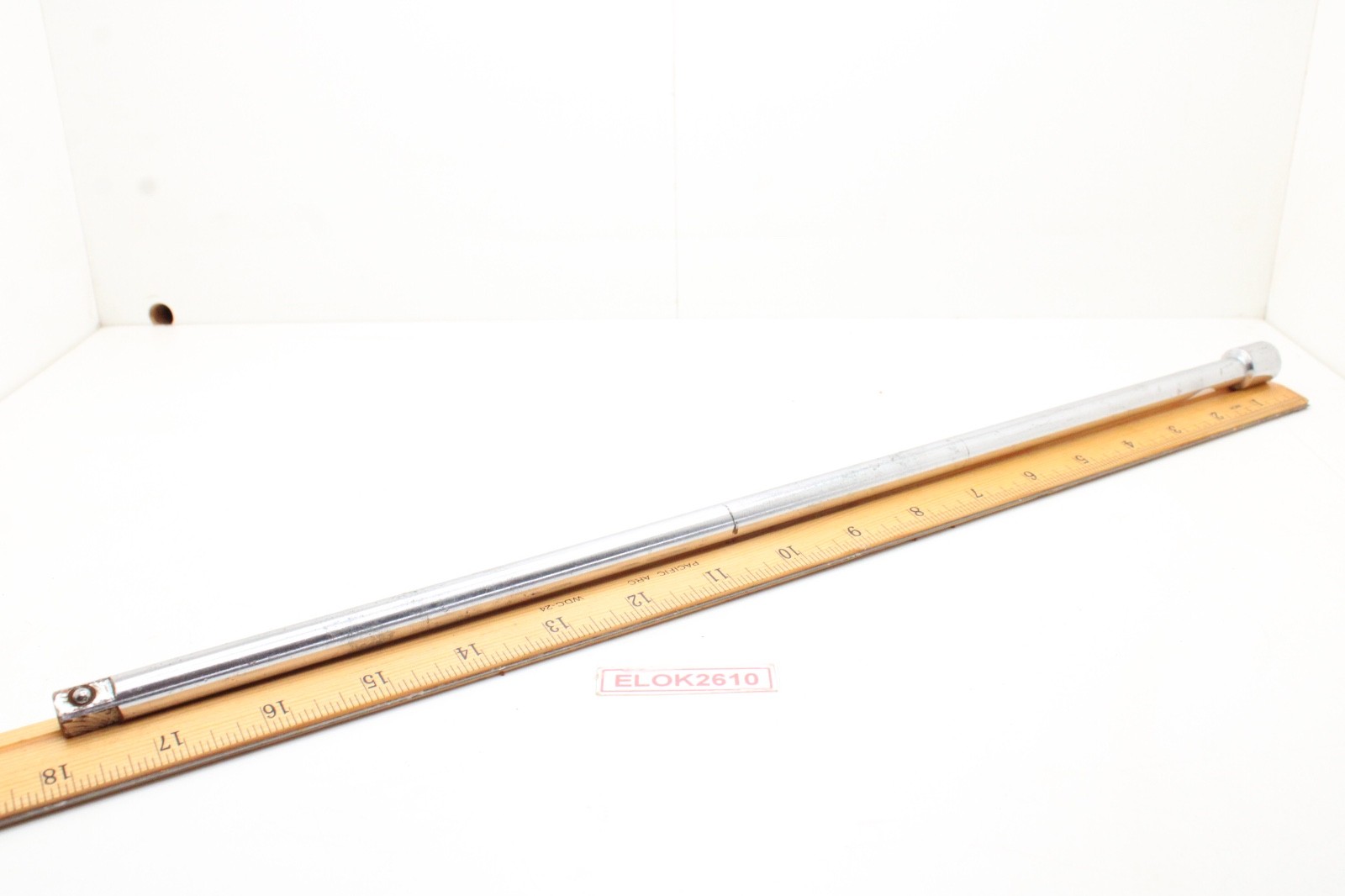 Unbranded 3/8" Drive X 17-3/4" Chrome Friction Ball Extension