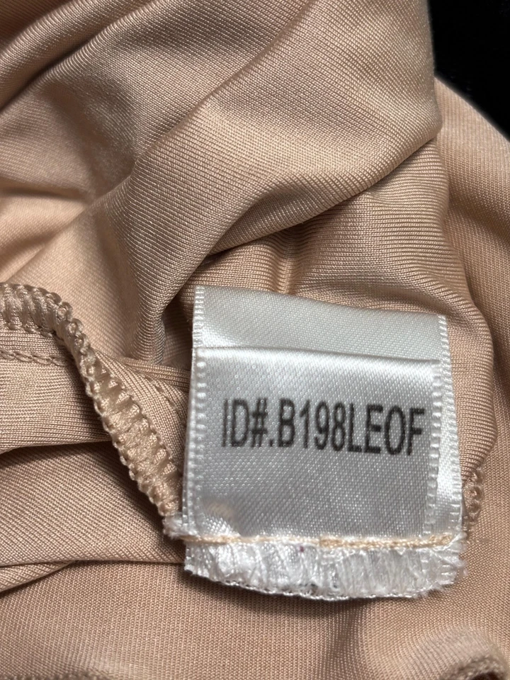 BCBG Maxazria цветочный блестки чистый черный голая с подкладкой коктейльное платье 6 Whimsygoth  - Изображение 4 из 4