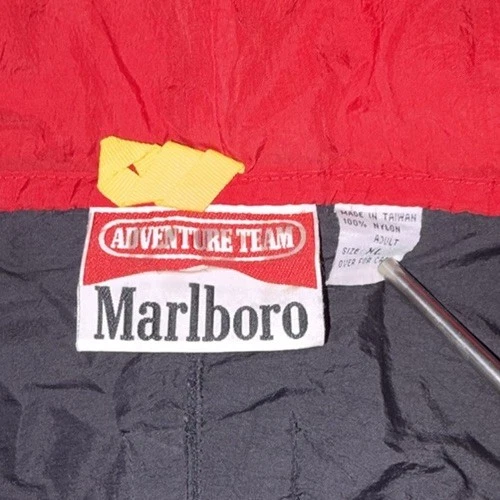 Marlboro Adventure Team Men’s XL Red/Black Hooded Full Zip Windbreaker - product detail image 5
