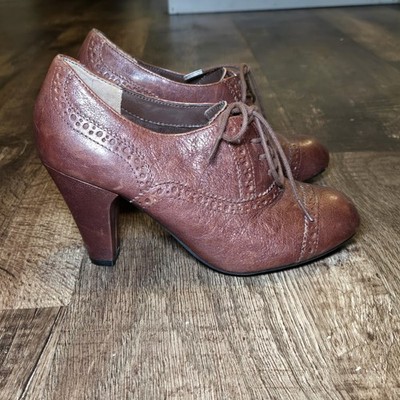 Me Too Olivia 4 Oxford Heels Women's 6 Brown Leather Lace Up Brogue Block Heel
