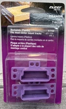 PLPCI  1-1/4 in. L Plastic Center Guide Rail Drawer Track Back Plate R7133 {YY}
