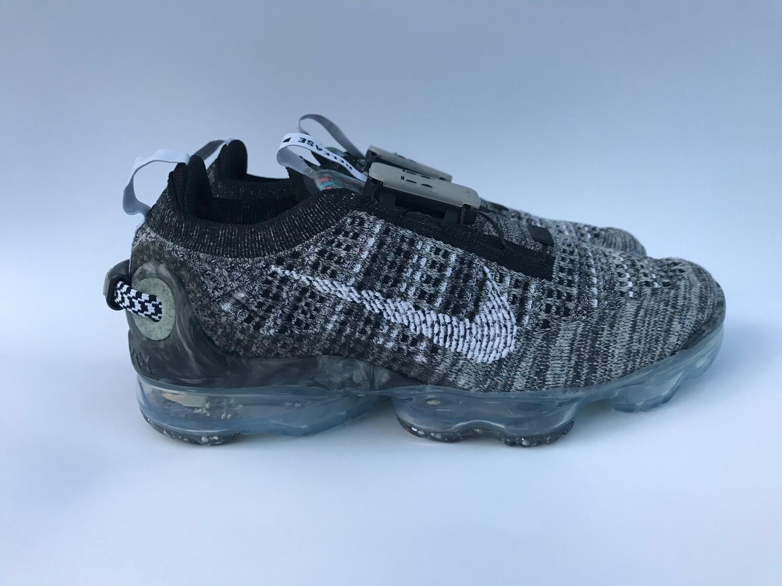Womens Nike Vapormax 2020 Sneakers Lock It Size US 7.5 / UK 5 / EUR 38,5 24,5  cm | eBay