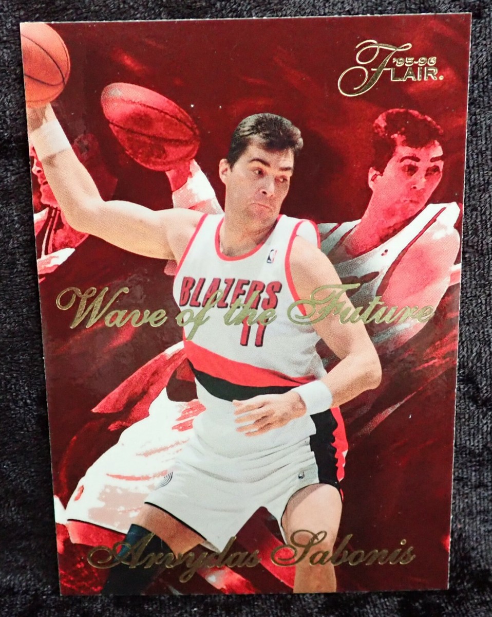 1995-96 FLAIR WAVE of the FUTURE Arvydas Sabonis #6 - MINT Gold Gilt  Lettering