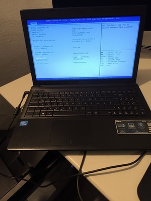 ASUS Notebook R503A 15.6 Zoll RAM 4GB HDD 256 GB SSD