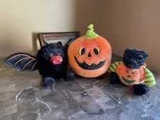 Halloween Stuffed Plush Toy Bundle Pumpkin Vampire Bat and Pumpkin Teddy Bear
